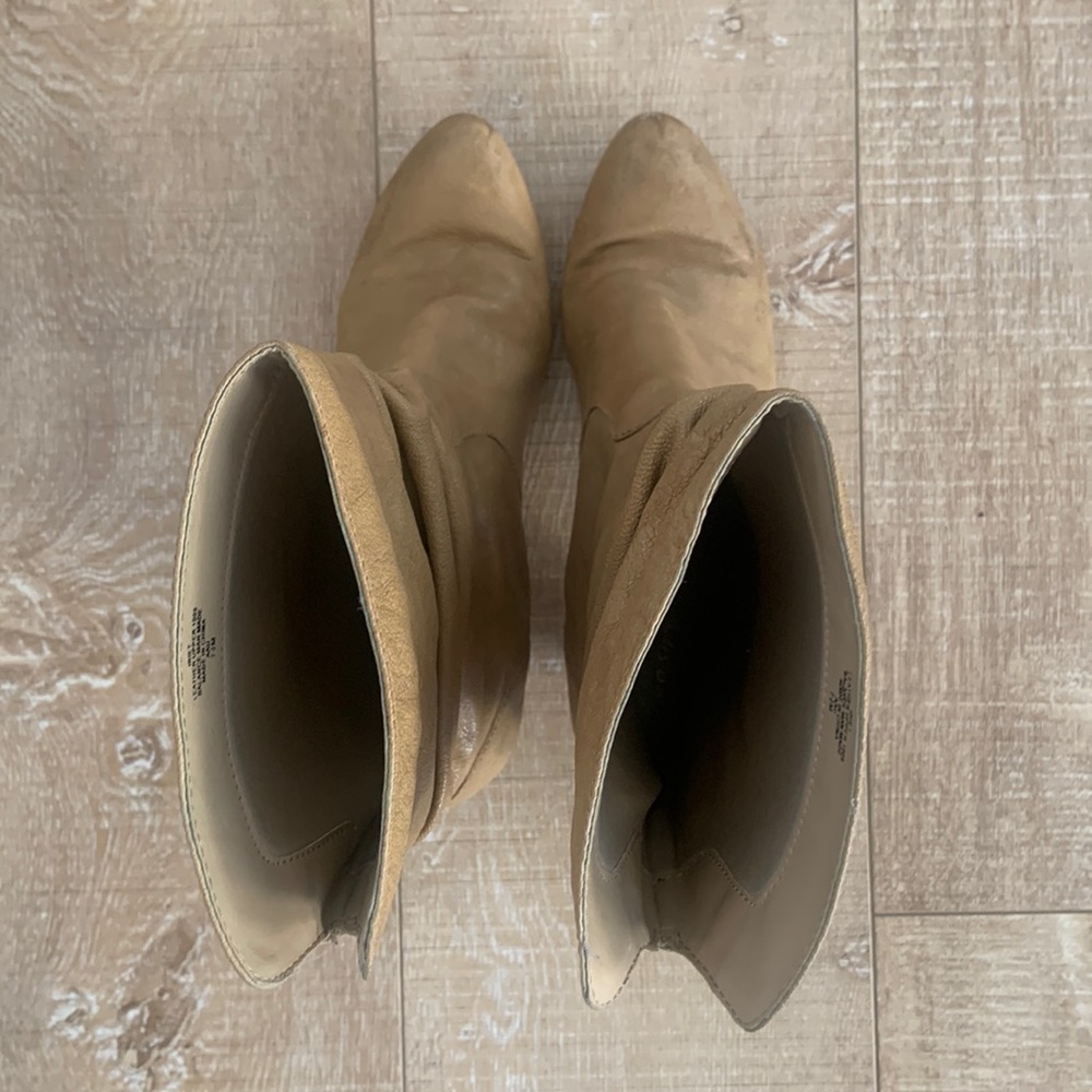 Easy spirit heeled booties